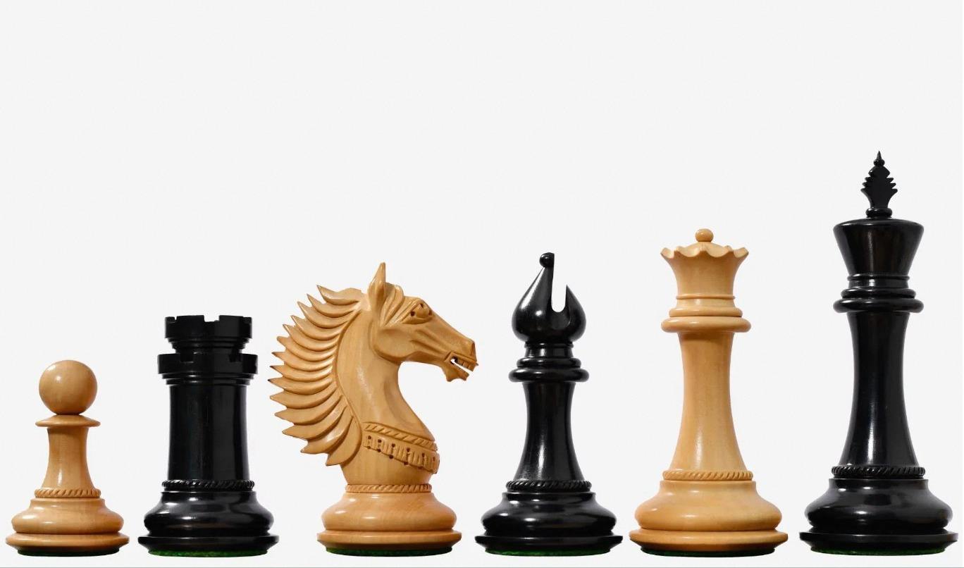 ROOKS MUSTANG GRANDMASTER  CHESS EDITION