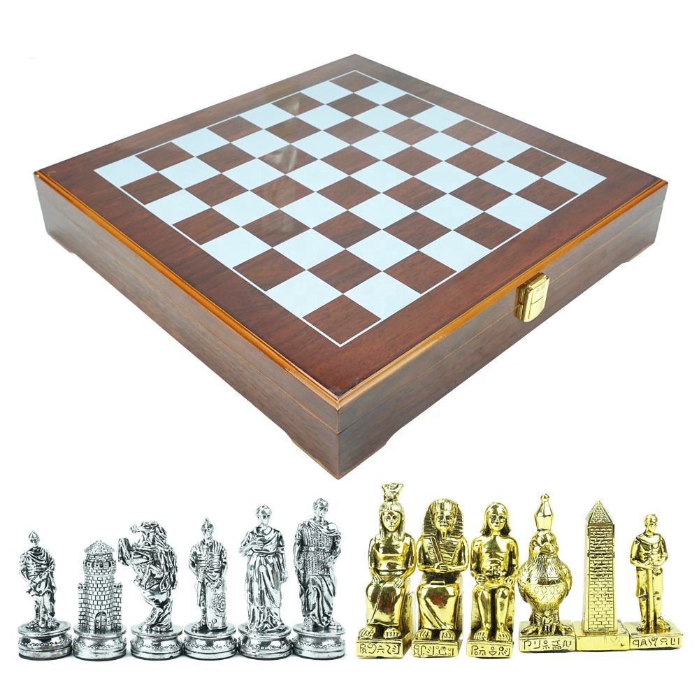 ROOKS HERITAGE EMPEROR EDITION CHESS SET